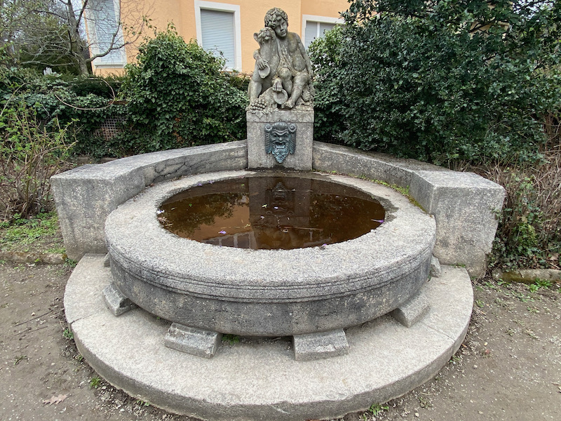 Schöner Brunnen in Freiburg-Herdern